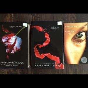 Book bundle 3 for 15$